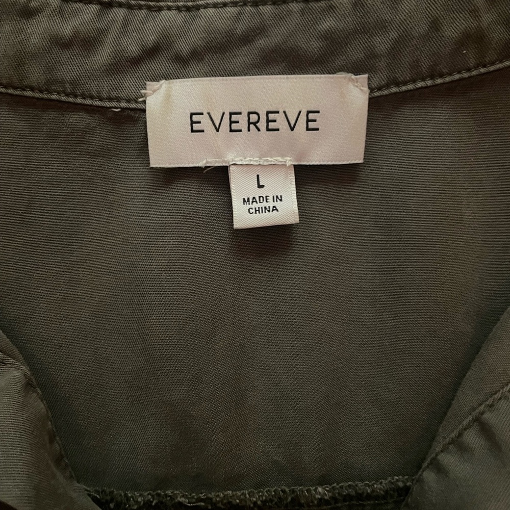 Evereve Olive Green Button-Down Shirt | Twist Tie Front Notched Collar | Size L - Picture 6 of 9